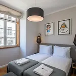 Urbano Flh מלון