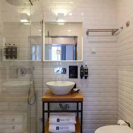 Urbano Flh 4* Lizbona