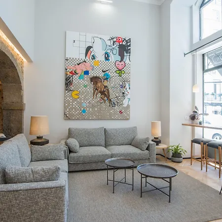 Urbano Flh מלון 4*