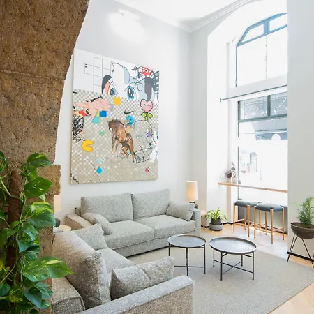 Urbano Flh 4* リスボン